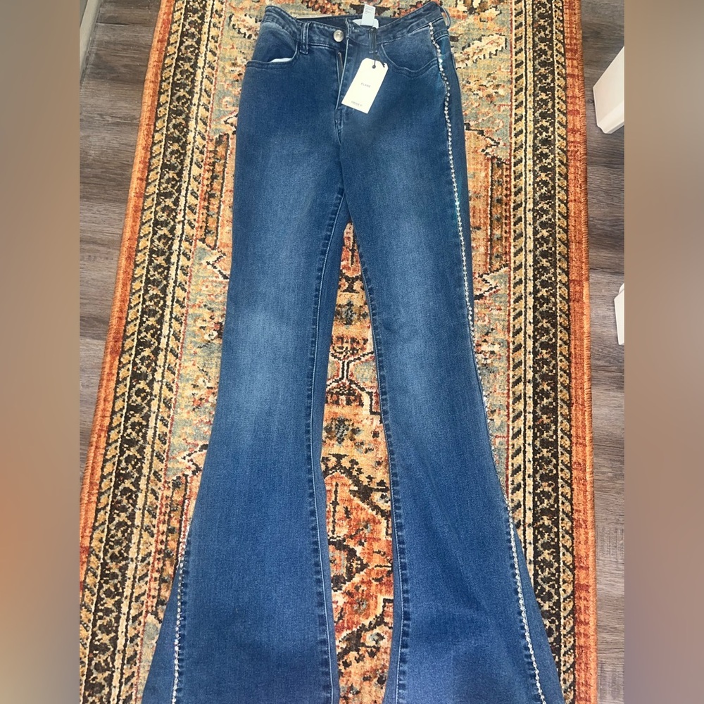 Cute Flare jeans with tags and diamonds!